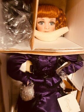 Vintage Exclusively Yours 24" Porcelain Doll Pearl By Jan McLean 1999